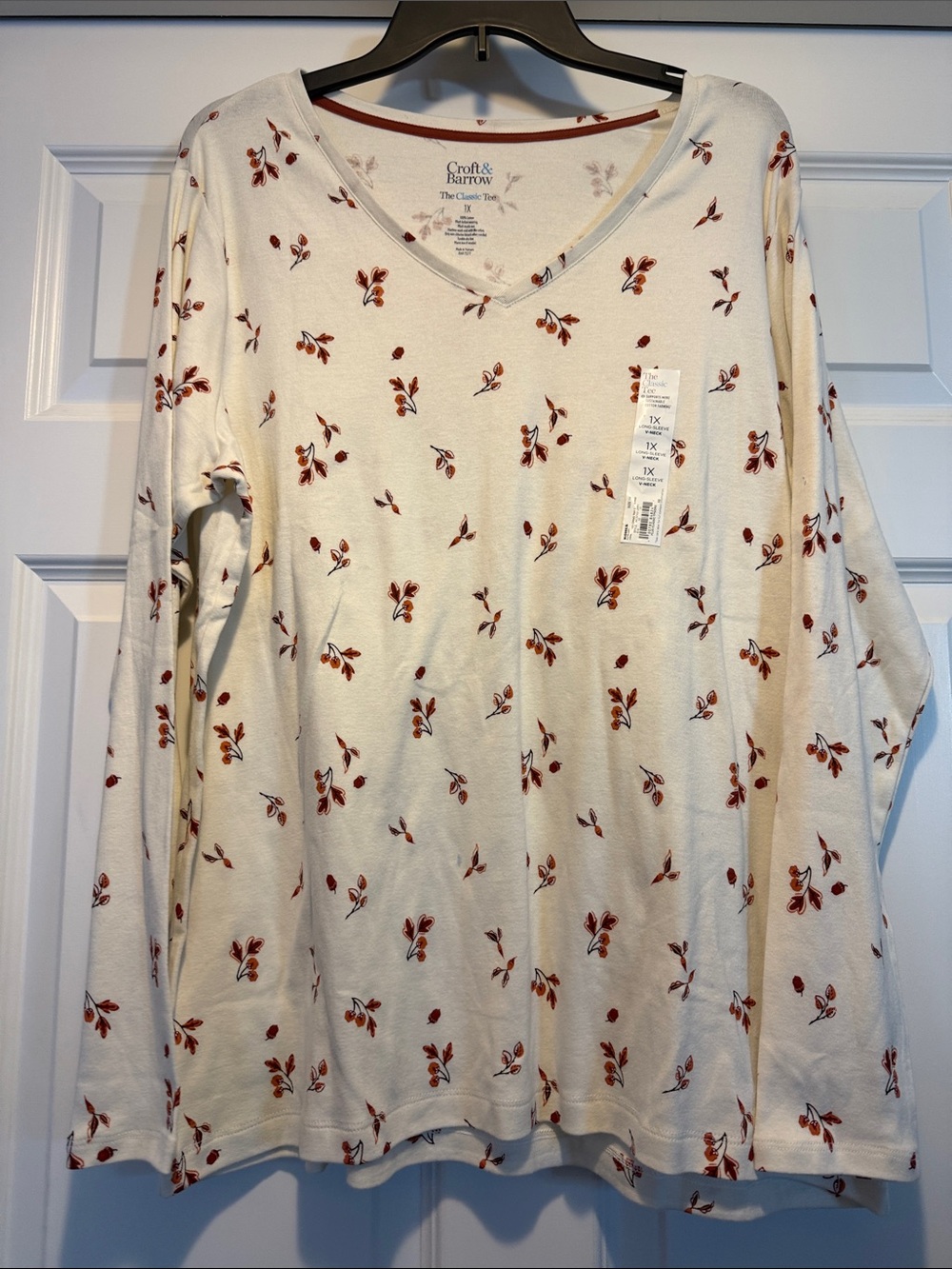 croft & barrow Cream Top with Rust Floral Print